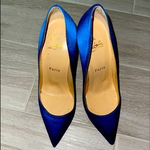 AUTHENTIC Christian Louboutin Pumps